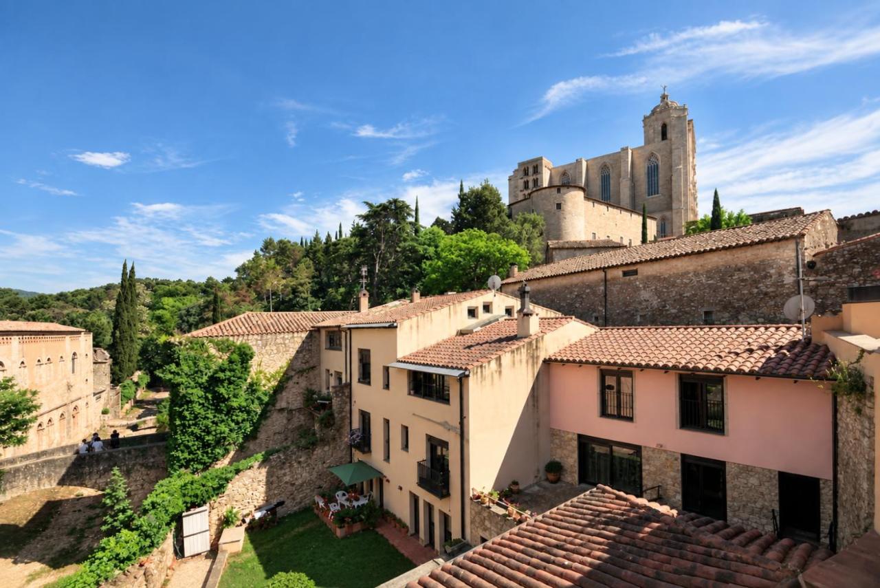 Stunning apartment w amazing views in Girona - Chambres d'hôtes Gérone