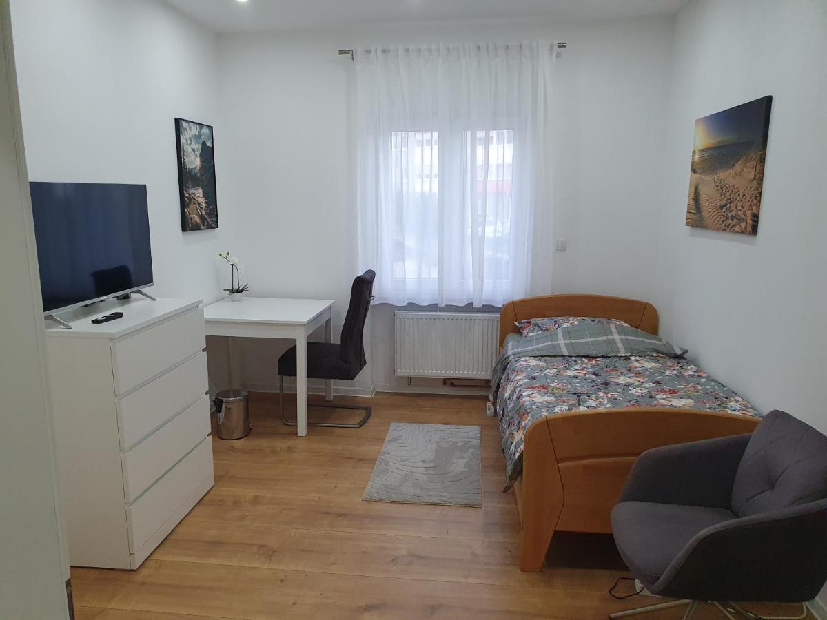 Gästezimmer Koblenz Metternich - B&B Coblenza