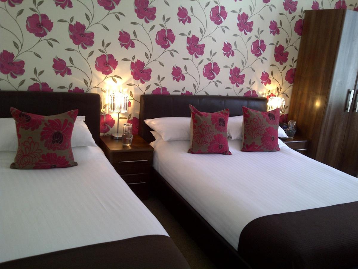 Double Ensuite Room