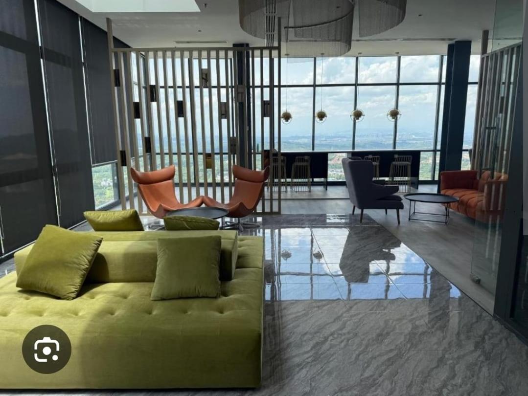 S&R Mesahill Family Homestay - B&B Kampung Baharu Nilai