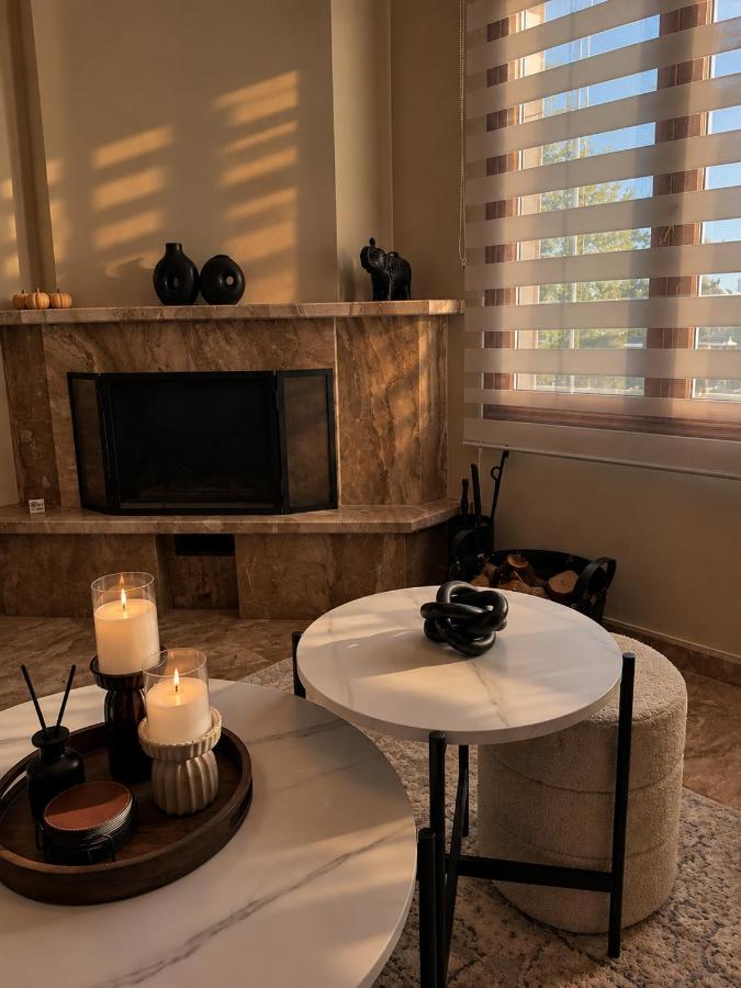Villa Tuscany 8 away from Veria - Bed and Breakfast Trílofos