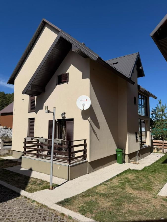 Villa mit 2 Schlafzimmern