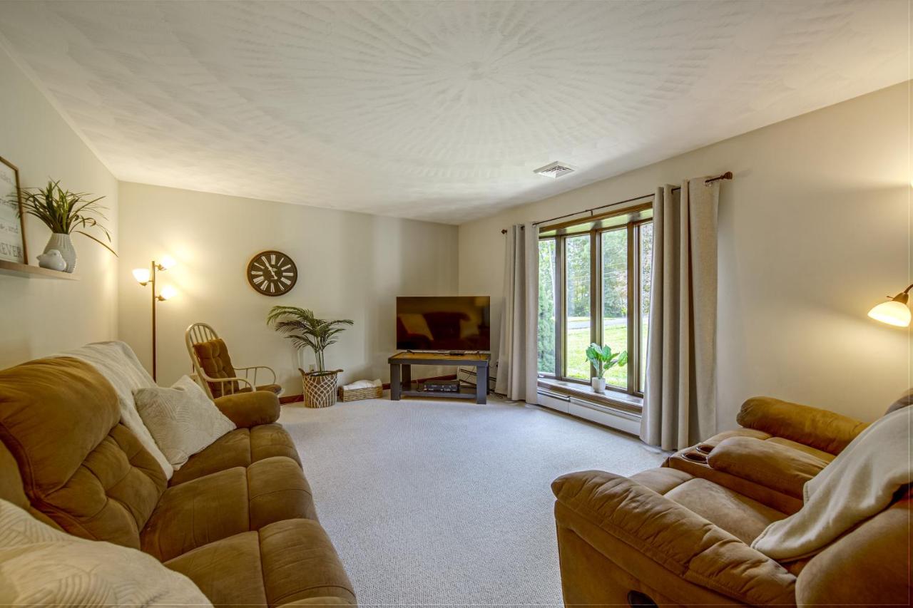 Charming Lewisburg Home w/ Hot Tub & Games! - Ferienwohnung Lewisburg