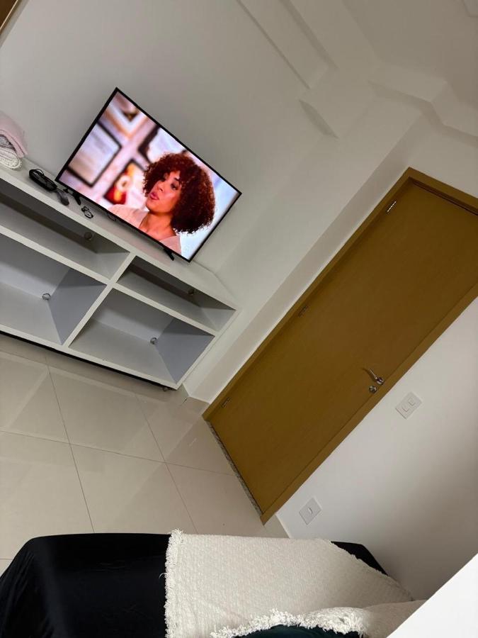 Apto 3-4 c Ar em todos os Ambientes, 2 banheiros - B&B Goiânia