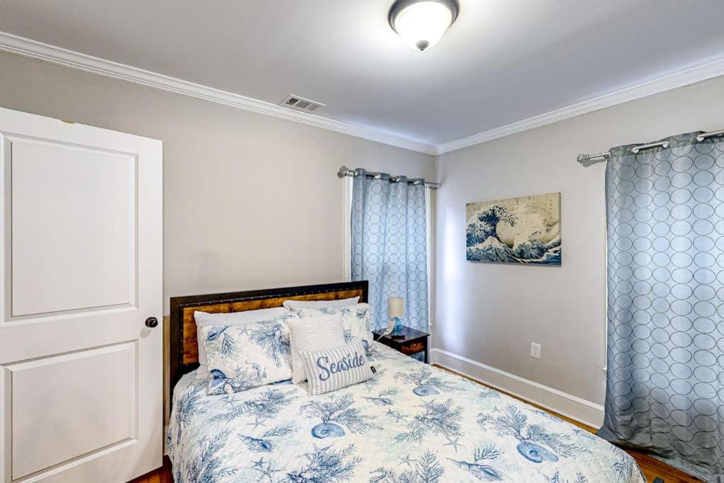 Blissful Bungalow - Bed and Breakfast Atlanta