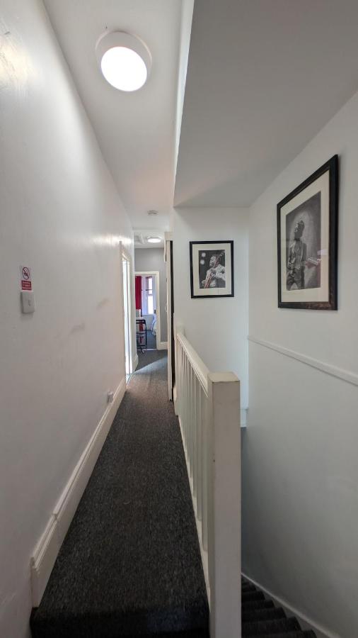 Southsea 3 Bed Flat Spacious & And Comfortable - B&B Portsmouth