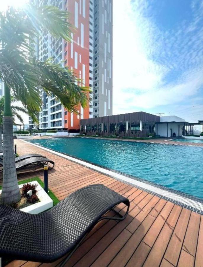 Meritus resident - Bed and Breakfast Perai