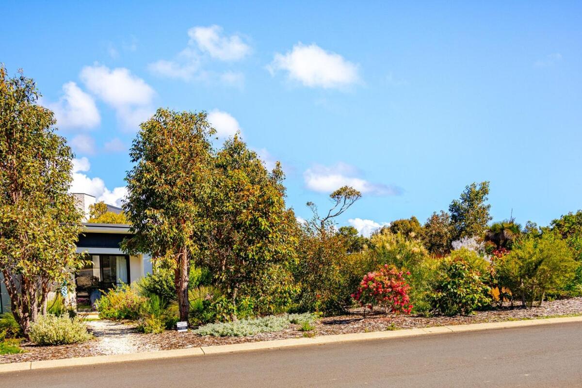 Carnarvon Castle Guesthouse Eagle Bay - Ferienwohnung Dunsborough