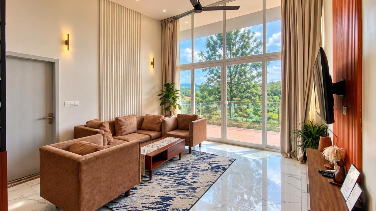Willostays Aura Valleyview 4bhk villa vagamon - B&B Vagamon