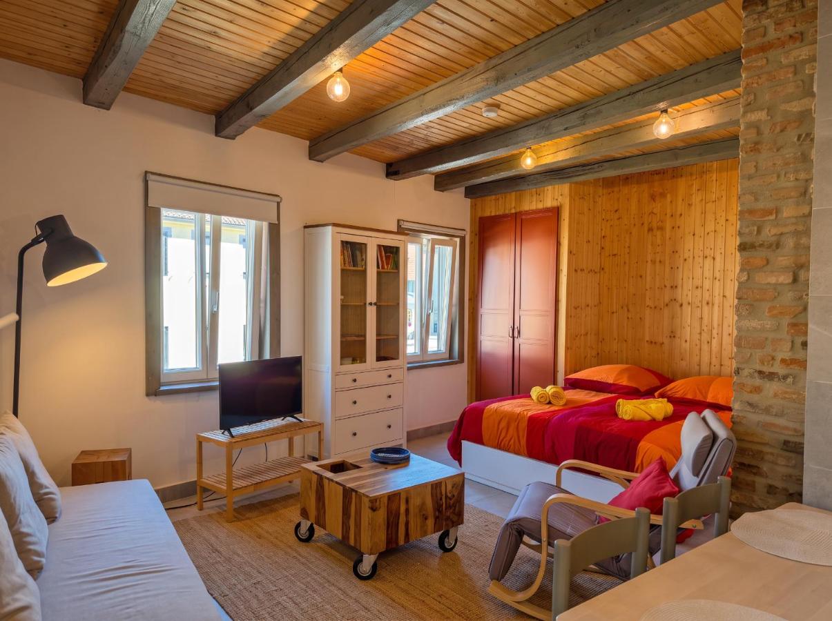 Rote Wohnung - Ferienwohnung (Goldenes-Häusle) - Chambres d'hôtes Sulzbach an der Murr