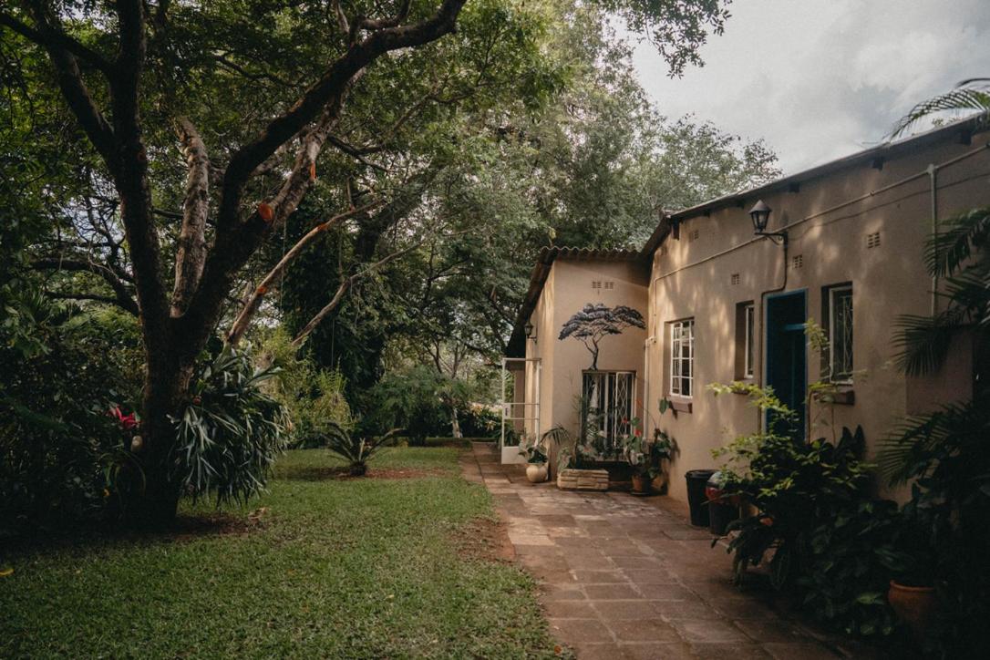 The Art House Victoria Falls - Bed and Breakfast Victoria Falls