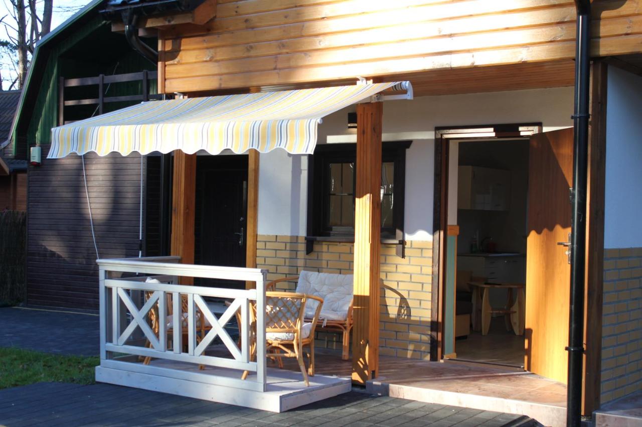 Domki Letniskowe Kotwiczka - B&B Dziwnówek