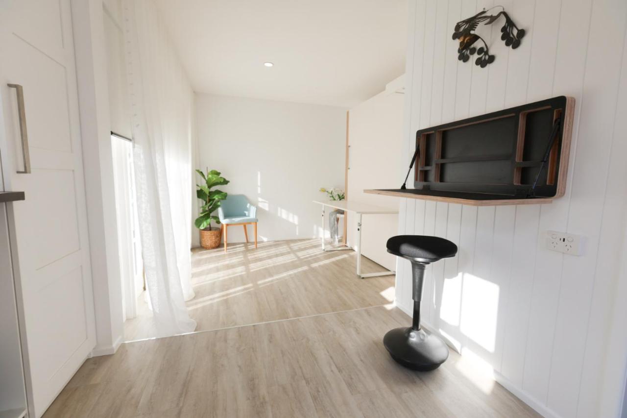 Balmoral Studio Humpty Do, Humpty Don't - B&B Brisbane