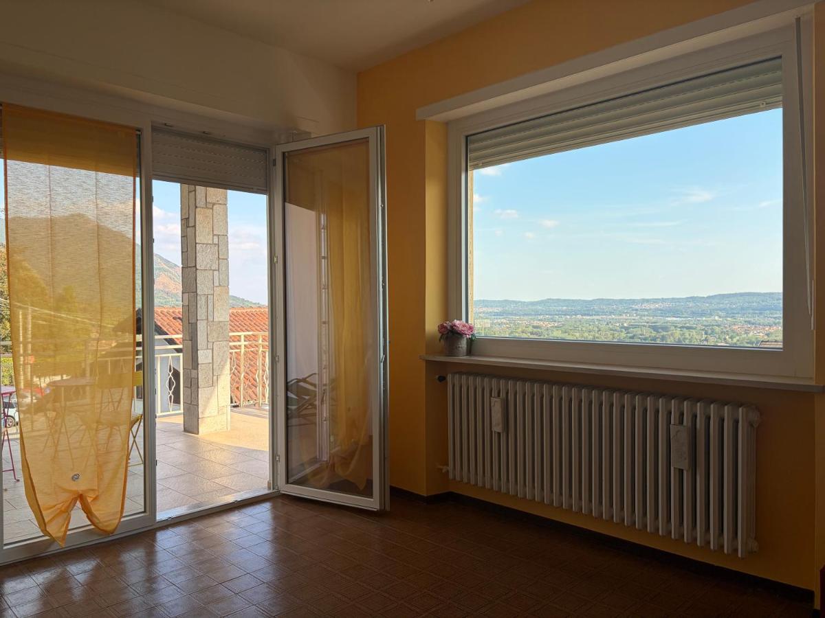 Una finestra sulla Valle di Susa, Fiori e Frutti - B&B Almese