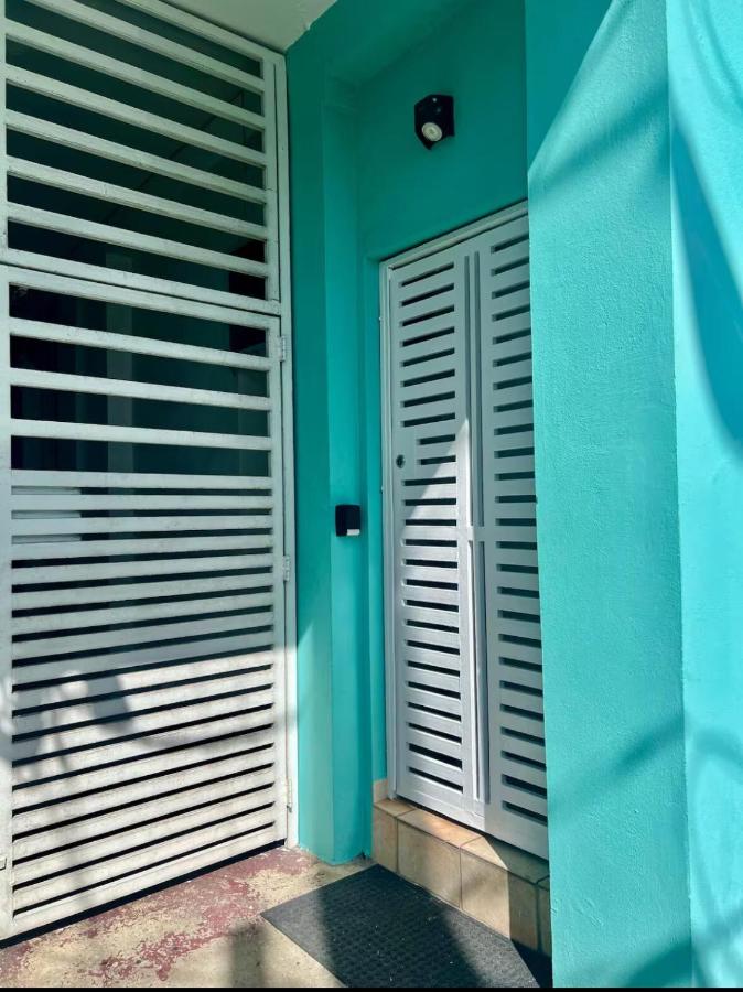 Loíza Escape Walk to Beach & Dining - Bed and Breakfast San Juan