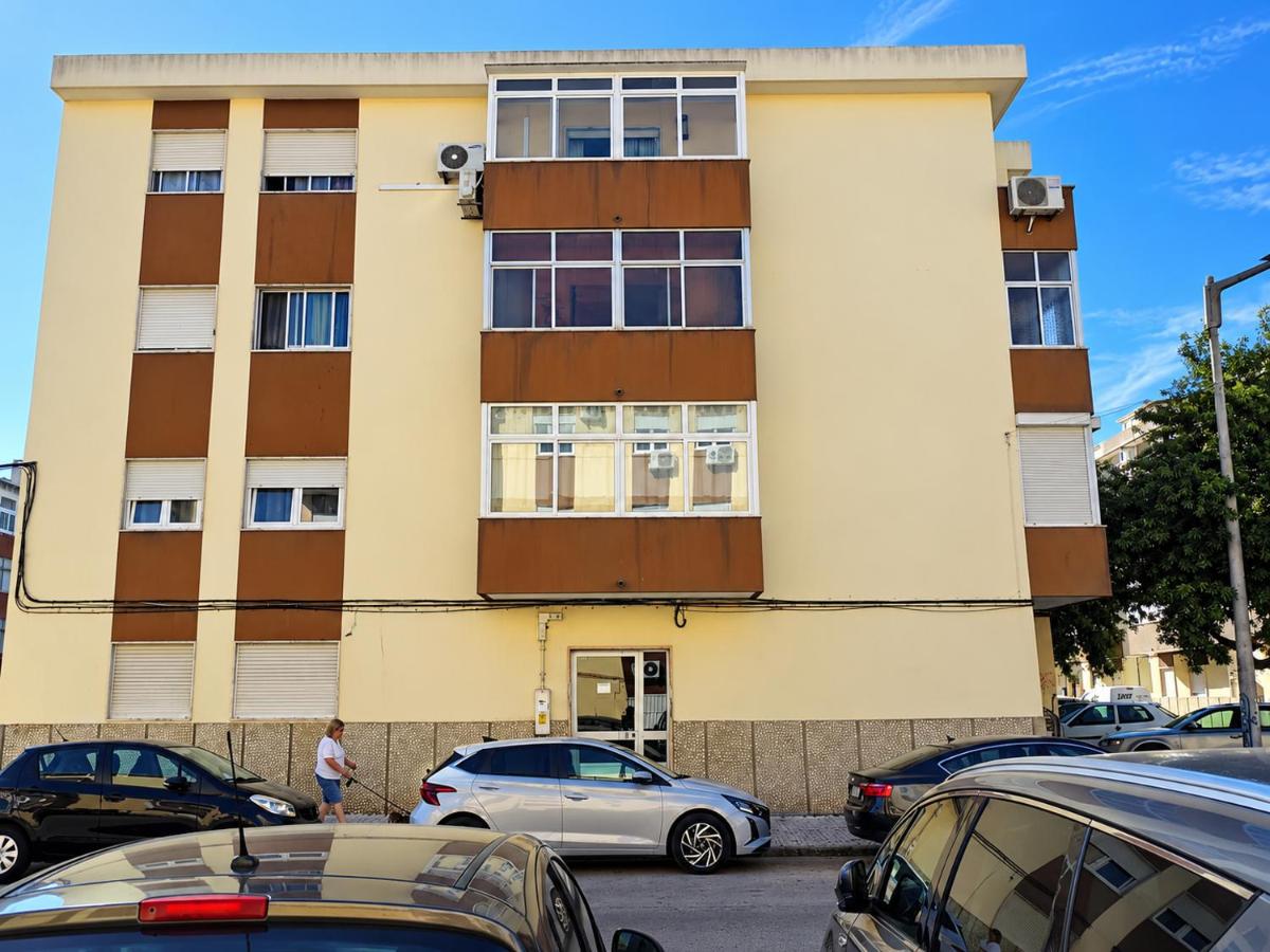 T2 com BBQ - Lisboa, Palmela, Setúbal e Arrábida - B&B Pinhal Novo