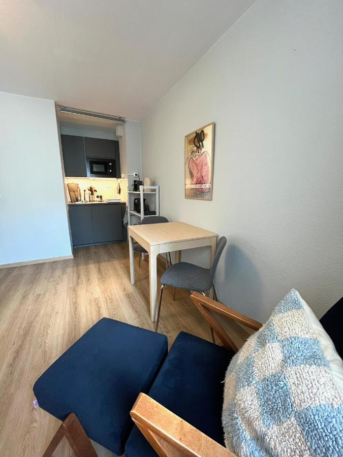 Stylisches Appartment Zentral & Ruhig - Bed and Breakfast Keulen