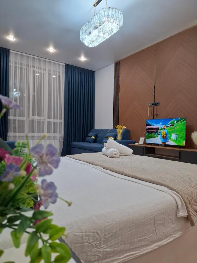 Стильная квартира в центре города Алматы - Ferienwohnung Almaty