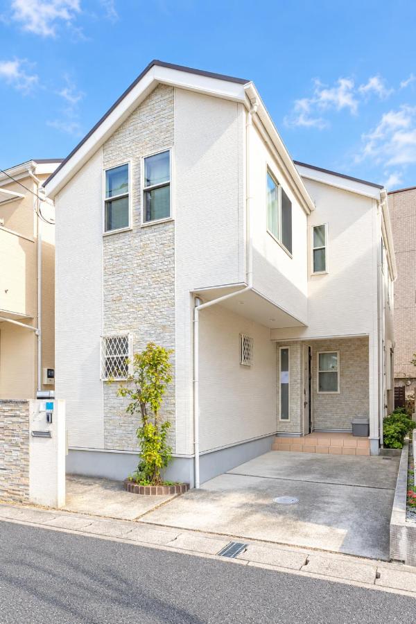 舞浜1軒家貸切ー最大10名様一駐車場付きMaihama rent-a-house - B&B Urayasu