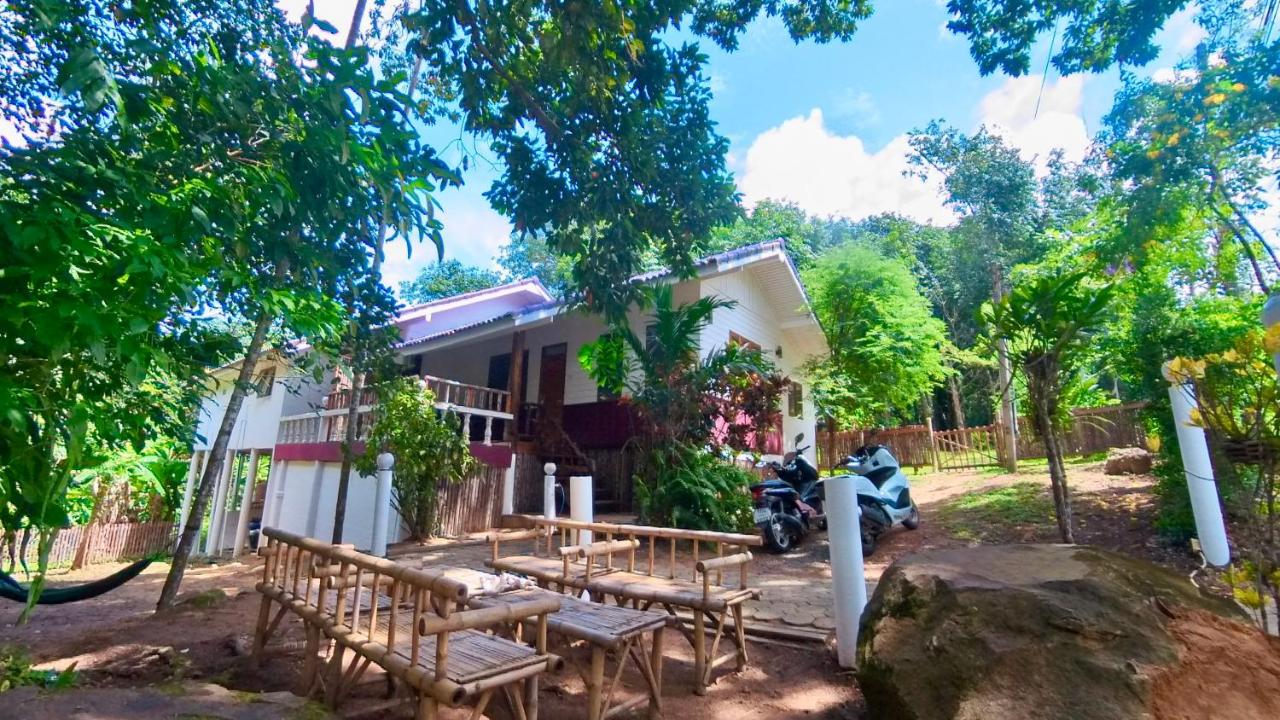 Kood Life - B&B Ko Kood