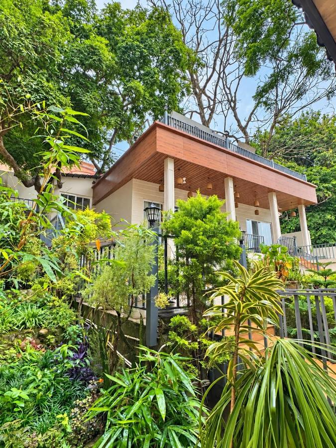 Luxury Villa On The Ganges - B&B Rishīkesh