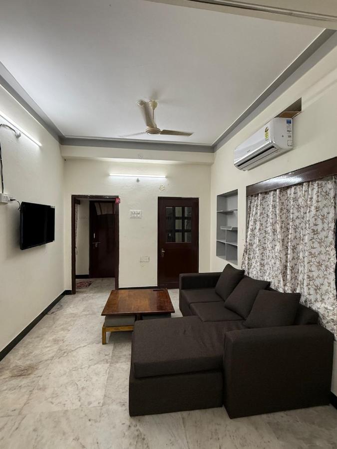 Independent 2BHK House Comfortable Stay - Ferienwohnung Janauli