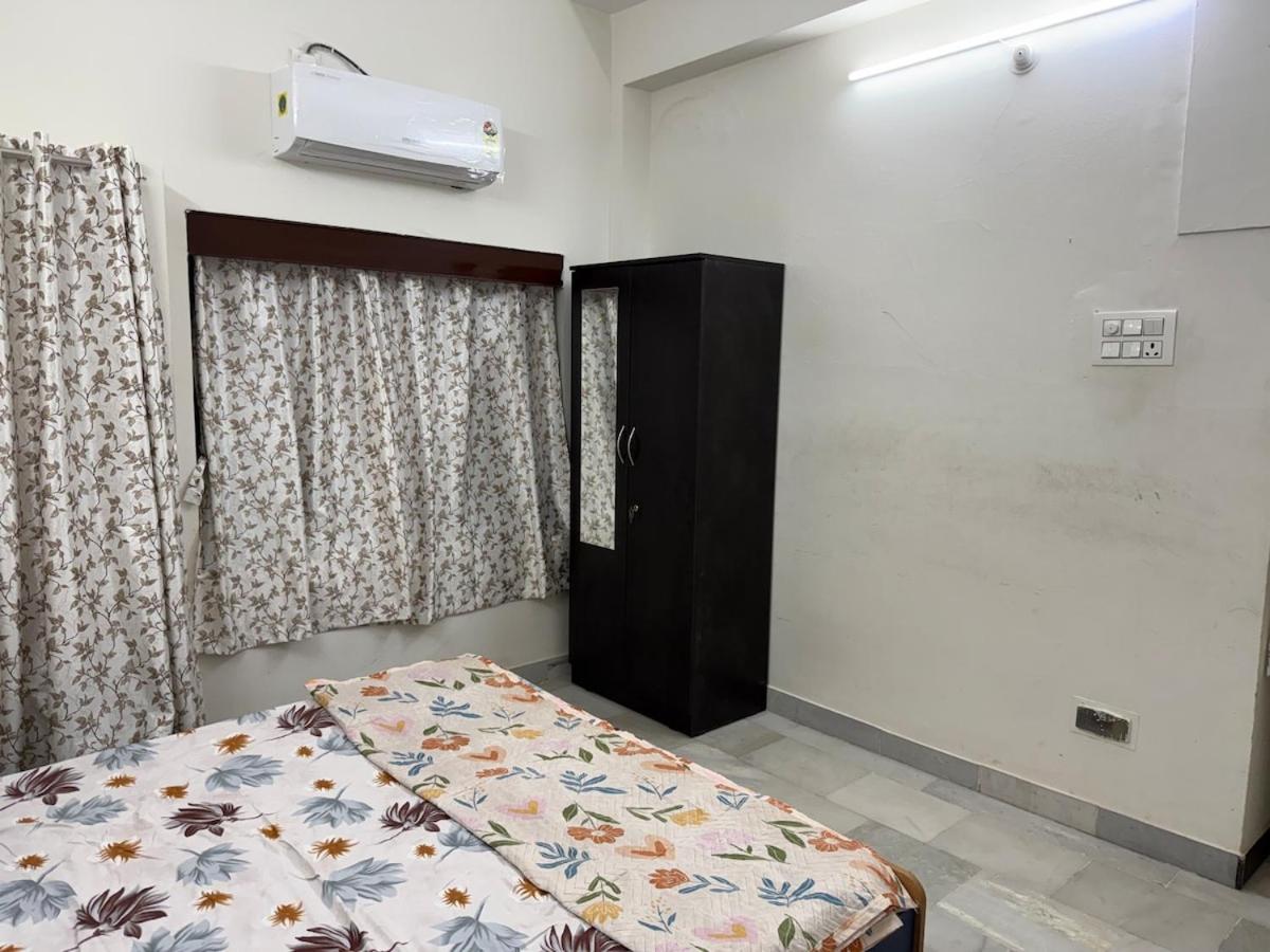 Independent 2BHK House Comfortable Stay - Ferienwohnung Janauli