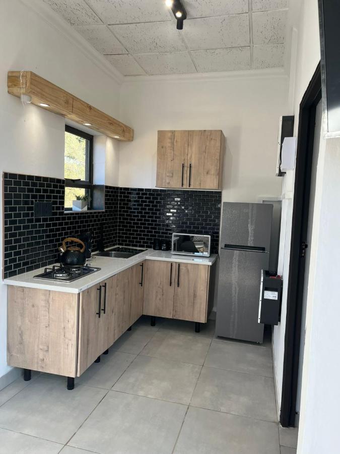 Kiara Cabin Bentlys Dinokeng - Ferienwohnung Pretoria