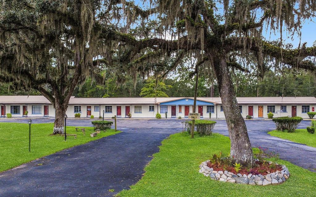 The Postcard Inn & Suites - B&B Townsend