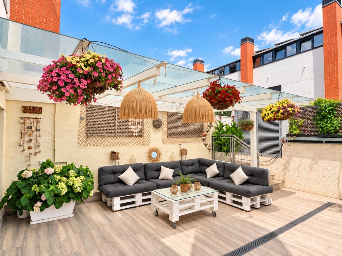 Chalet con jardín y piscina Madrid Warner - Chambres d'hôtes Rivas-Vaciamadrid