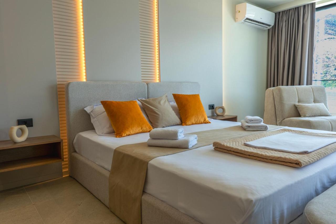 Deluxe Driepersoonskamer met Uitzicht op Zee