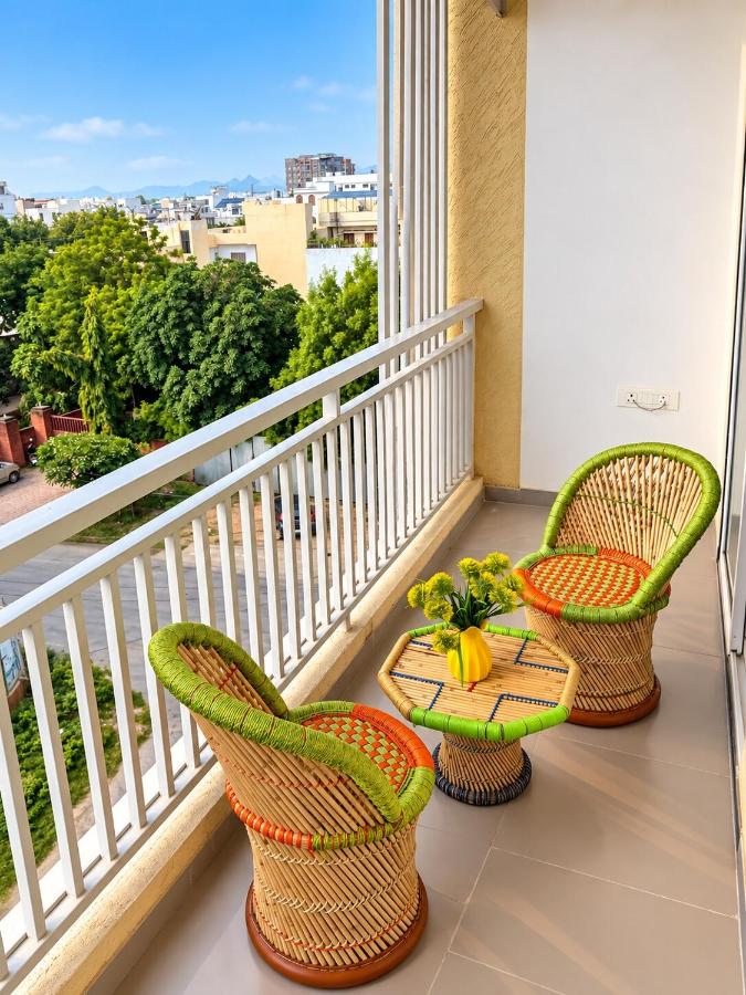 Arham Stay Studio Apartment - Bed and Breakfast Udaipur