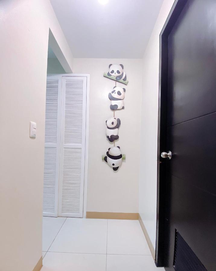 Spacious and Comfortable 3BR, 2BR, 1BR Suitable Family Reunion II Seaview and Poolview II Next to Okada, Airport, MOA, Free Parking - B&B Manila