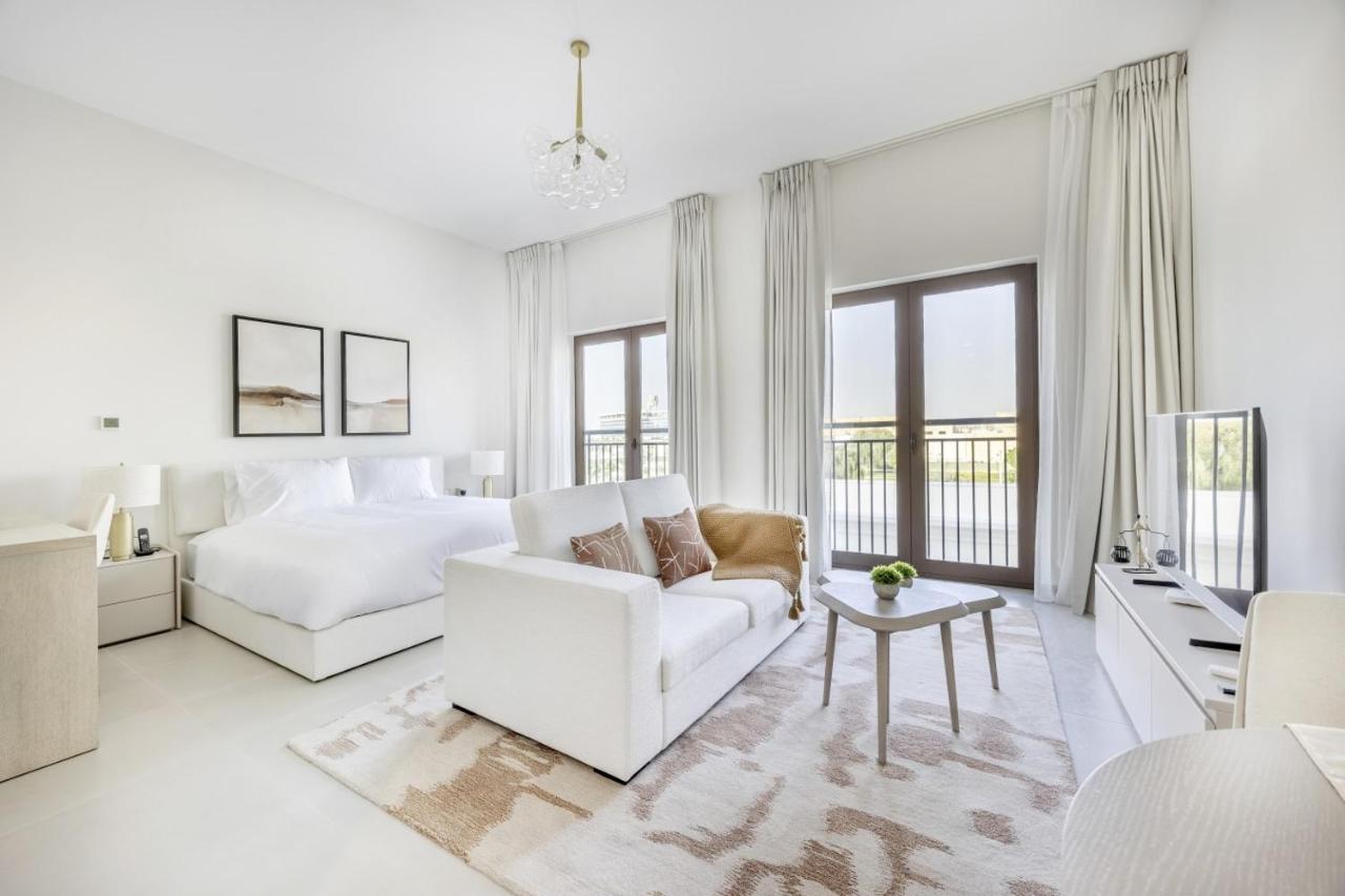 Bloomfields Cozy Stu @ Yas Golf Collection - B&B Abu Dabi