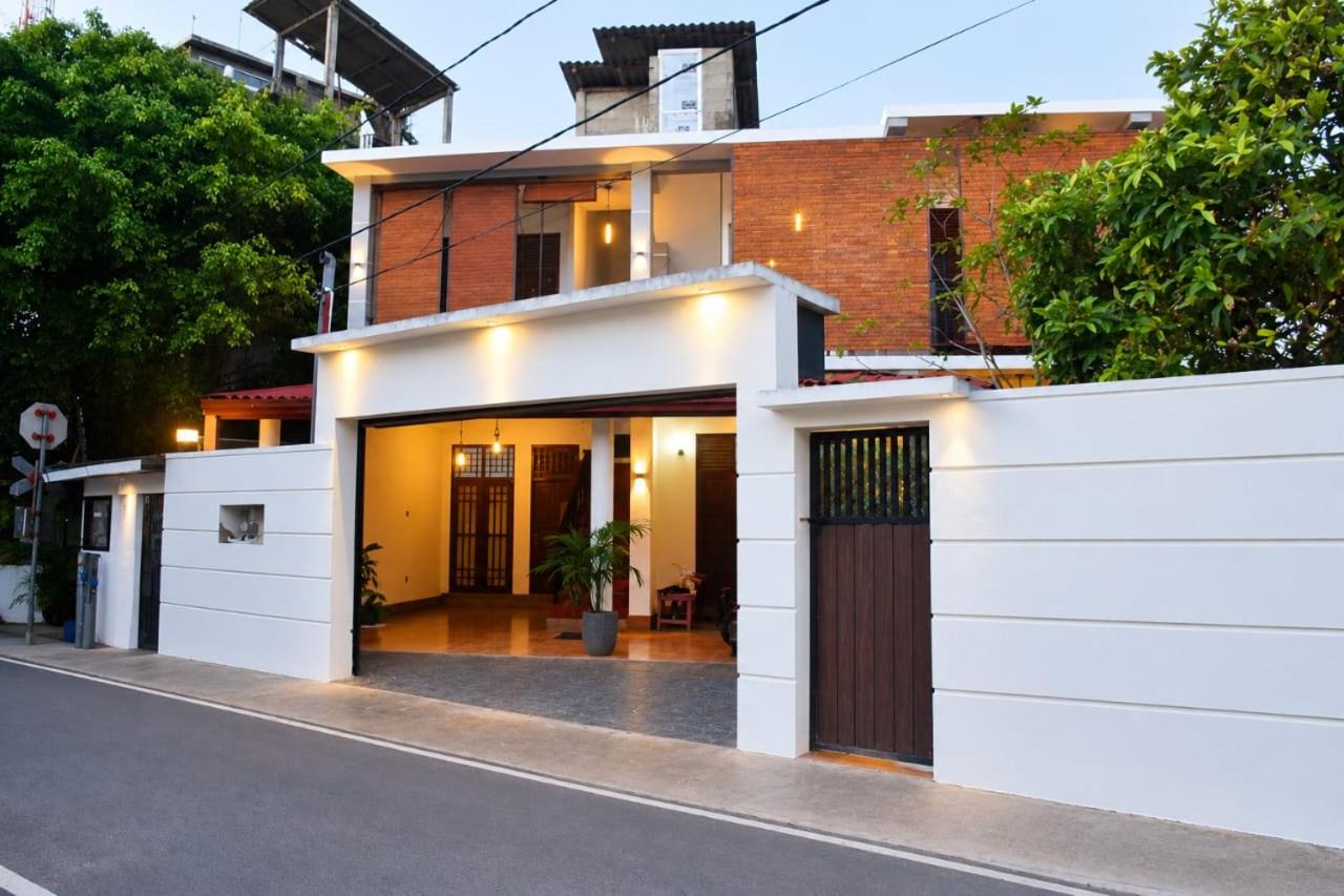 Sanu Villa - Ferienwohnung Habaraduwa