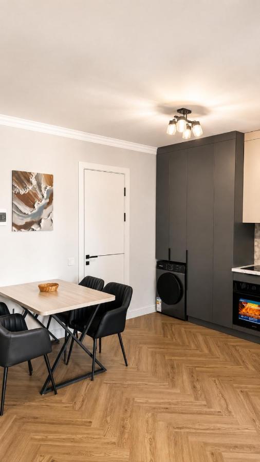 Квартира Alatau plus - B&B Almaty