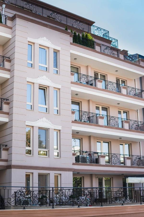 Kapana Premium Apartment with Private Garage - B&B Plovdiv