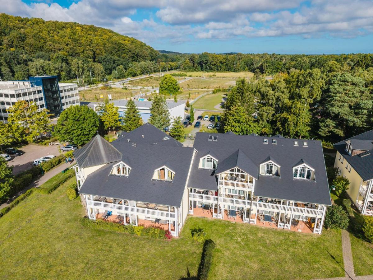 Dünenpark Binz - Komfort Ferienwohnung mit 2 Schlafzimmern und Balkon im Obergeschoss 008 - Chambres d'hôtes Ostseebad Binz
