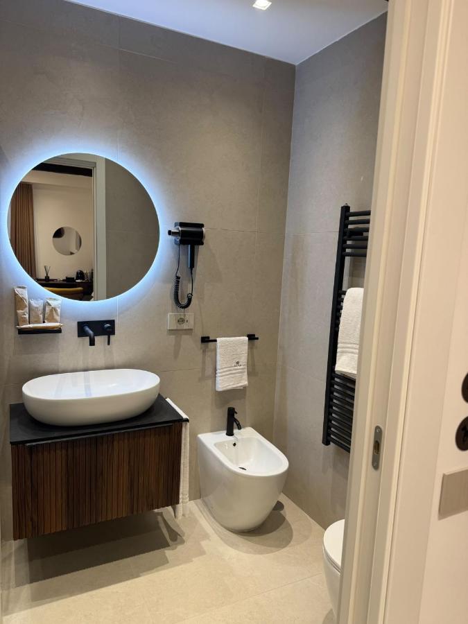Aura Luxury Suite - B&B Crotone