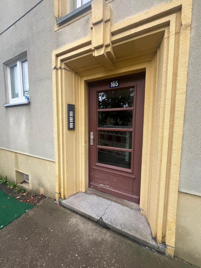 4-5 Personen Monteurs Wohnung in ruhiger Wohnlage - B&B Halle