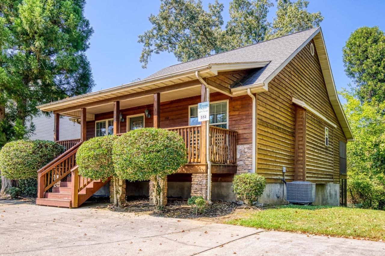 Whispering River - Bed and Breakfast Pigeon Forge