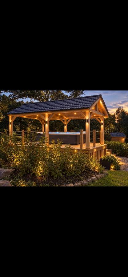 LakeDistrict House Hottub Sauna & SwimSpa sleeps 12 - B&B Kendal