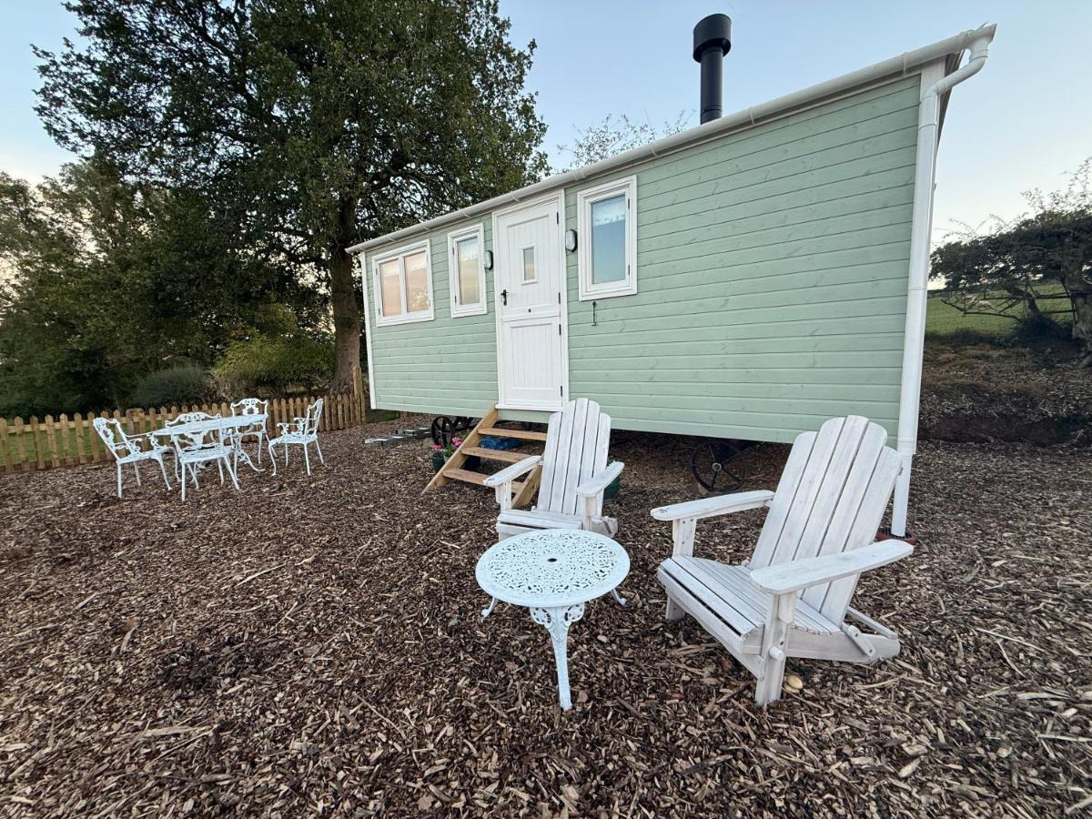 Shepherds View, Delamere View Glamping - Ferienwohnung Cotebrook