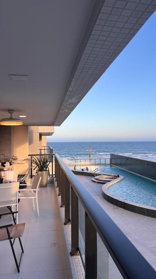 Apartamento Pé na Areia Frente Mar - Ilhéus - Bed and Breakfast Ilhéus