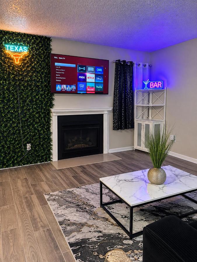 Modern Comfort Near AT&T Stadium Peaceful Getaway in DFW - Ferienwohnung Arlington