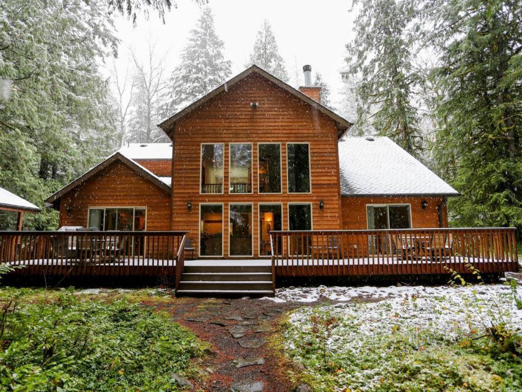 Salmon River Lodge - B&B Welches