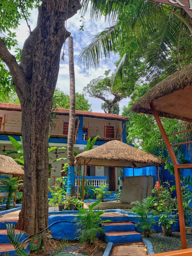CanaCorner - The Lazy Nest - Bed and Breakfast Patnem