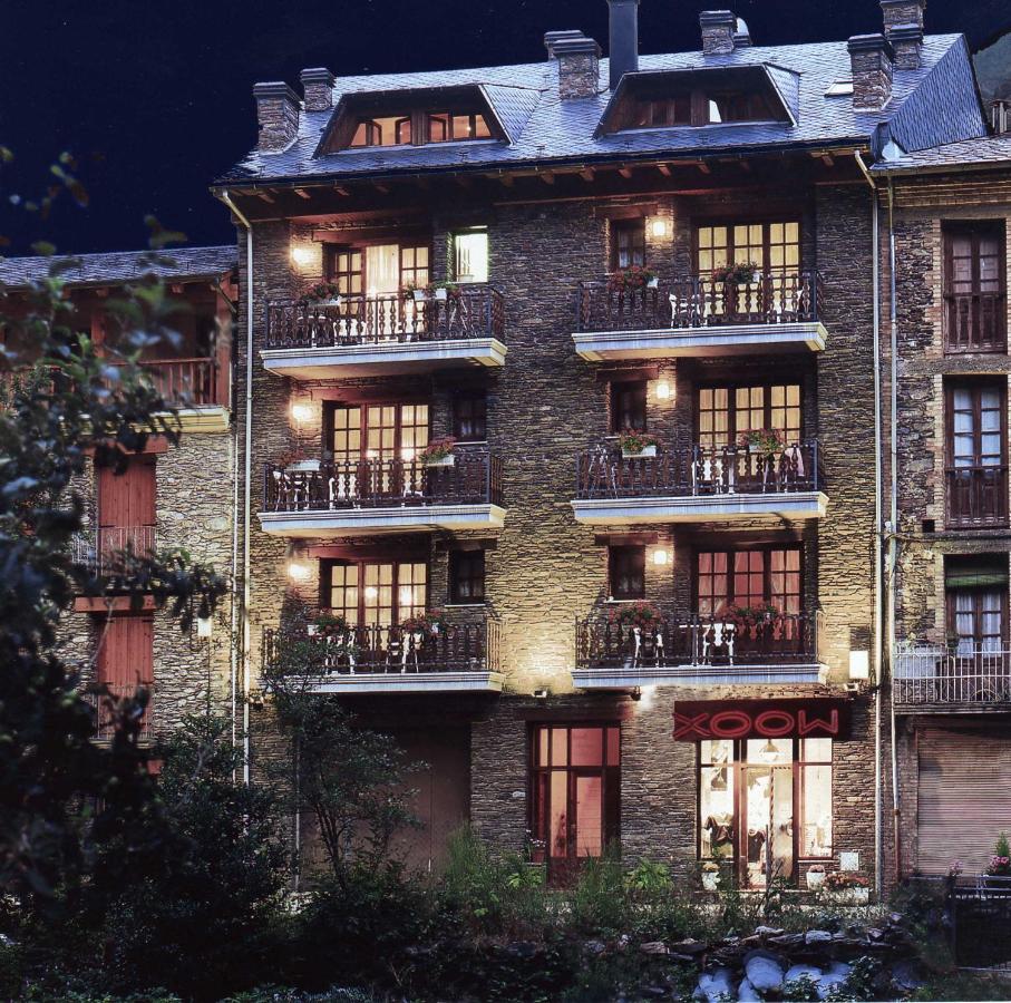 Apartaments Montaña - Bed and Breakfast