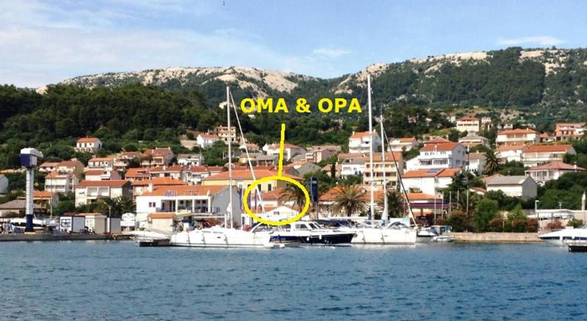 Apartaments Oma & Opa - Chambres d’hôtes