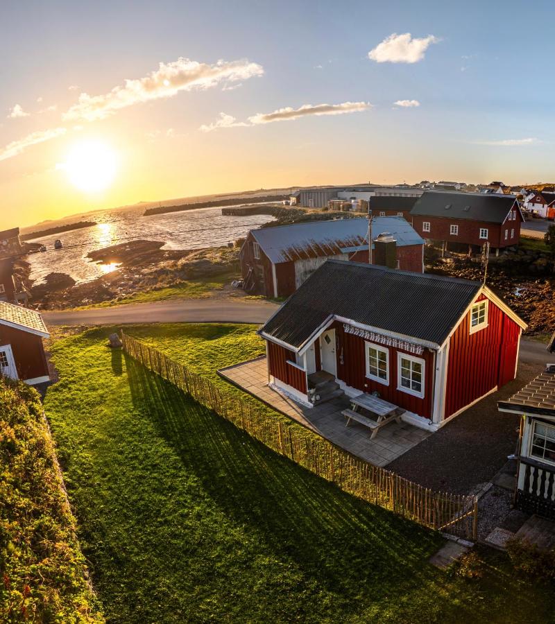 Historic Seaside Fishermans House in the Heart of Bud - Bed and Breakfast Bud